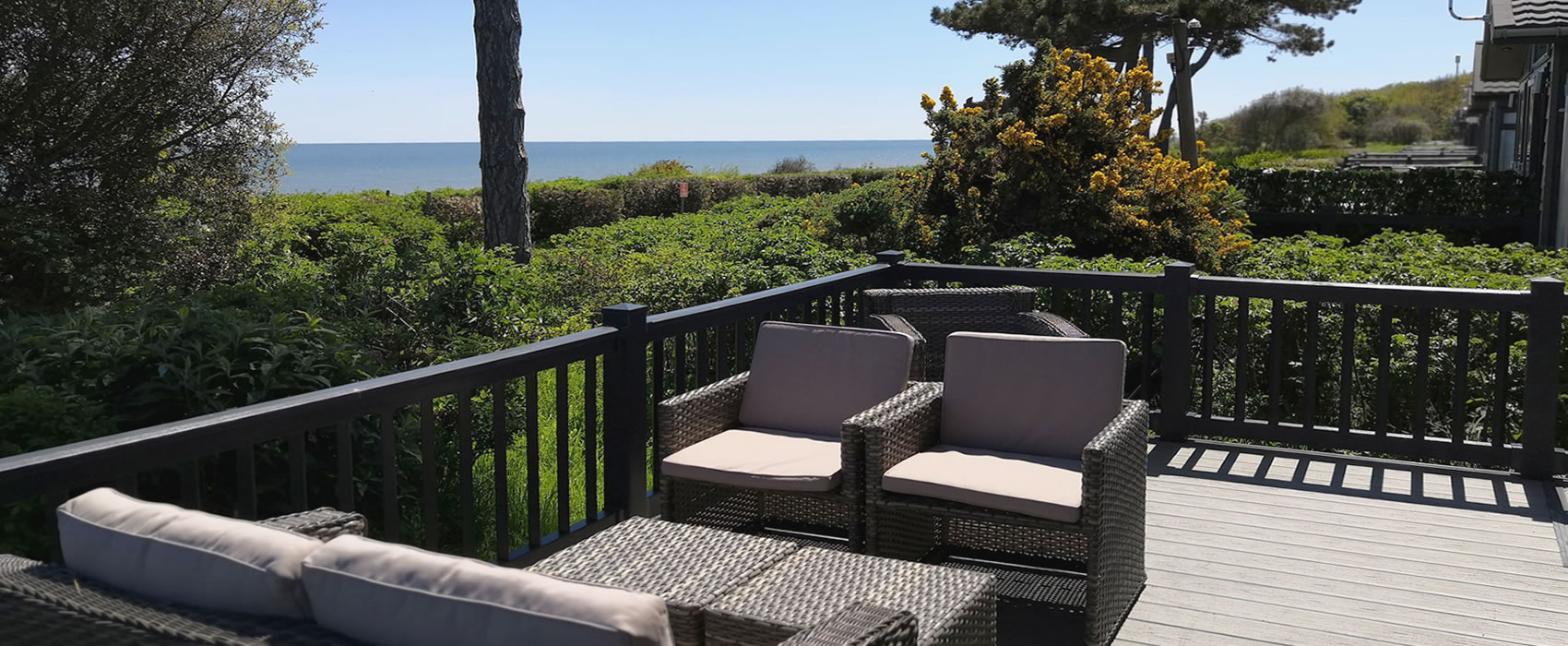 Lodges with sea views in suffolk Bayview Lodge at Beach View